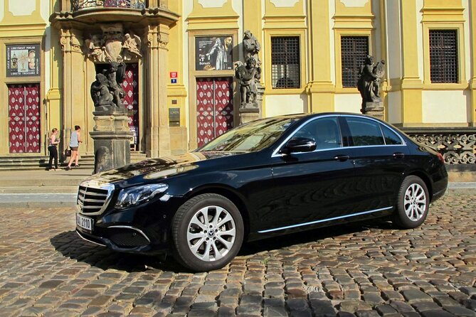 Private Transfer From Prague to Regensburg - Pricing and Availability