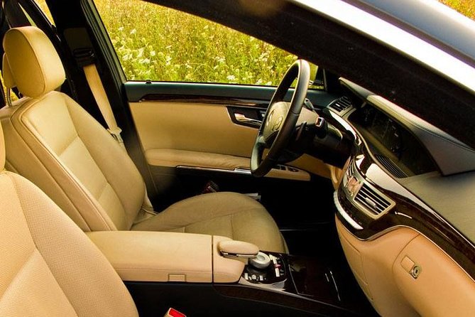 Private Transfer From Prague to Regensburg - Hours of Operation