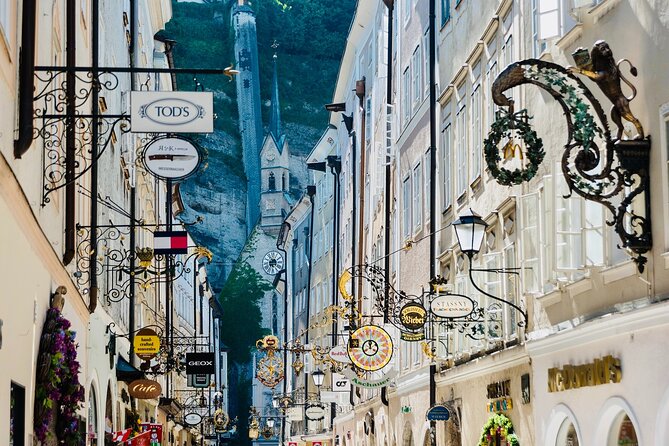 Private Transfer From Prague to Salzburg With 2h of Sightseeing, Local Driver - About the Transfer Service