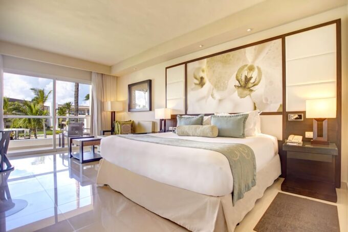 Private Transfer From Royalton Punta Cana to SDQ - Frequently Asked Questions
