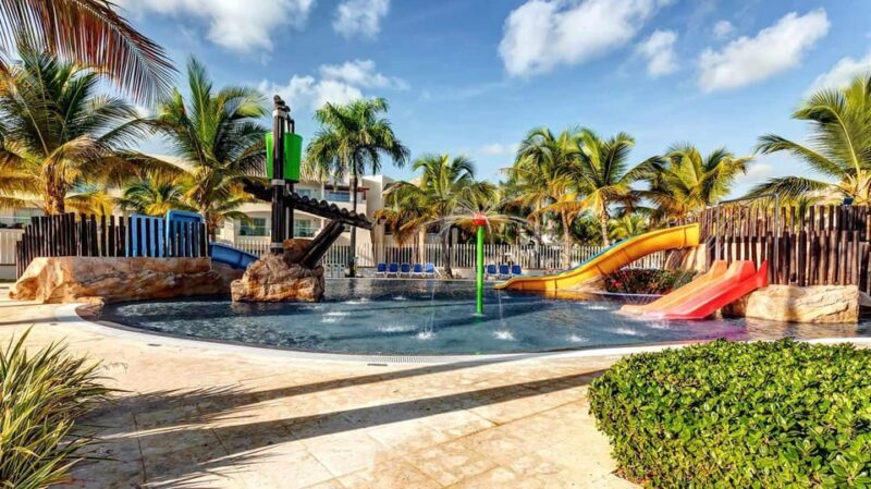 Private Transfer From Royalton Splash to SDQ - Communication and Support