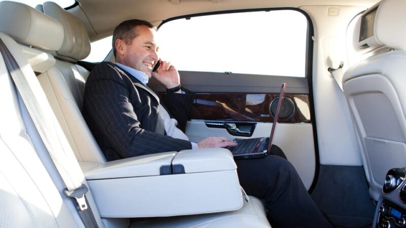 Private Transfer: From Santiago Airport to the City - Key Points