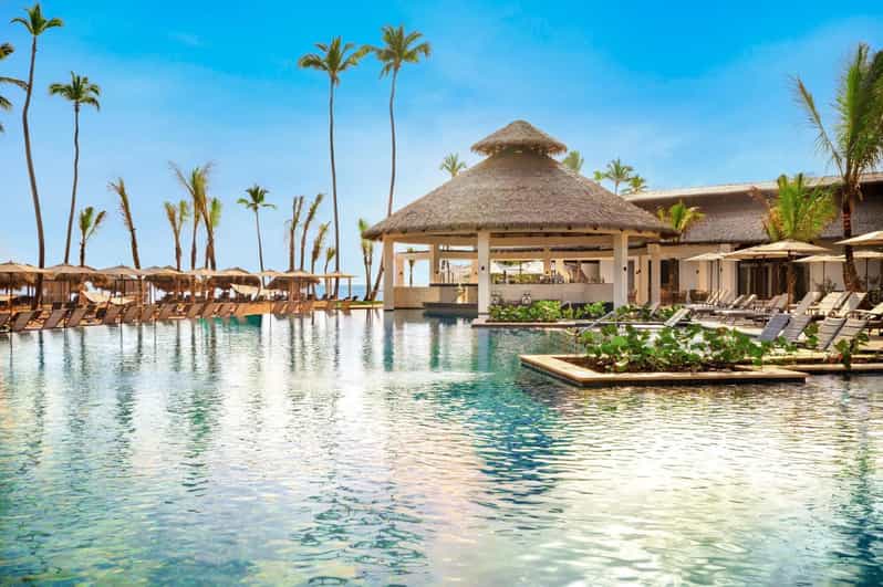 Private Transfer From Santo Domingo Airport to Secrets Tides - Key Points