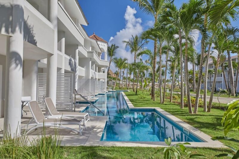 Private Transfer From SDQ to Bahia Principe Ambar - Booking Details