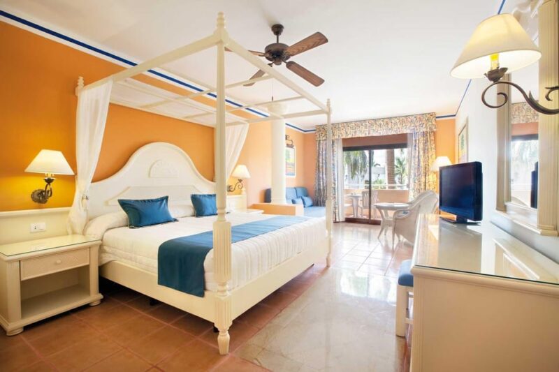 Private Transfer From SDQ to Bahia Principe Bavaro - Booking and Communication