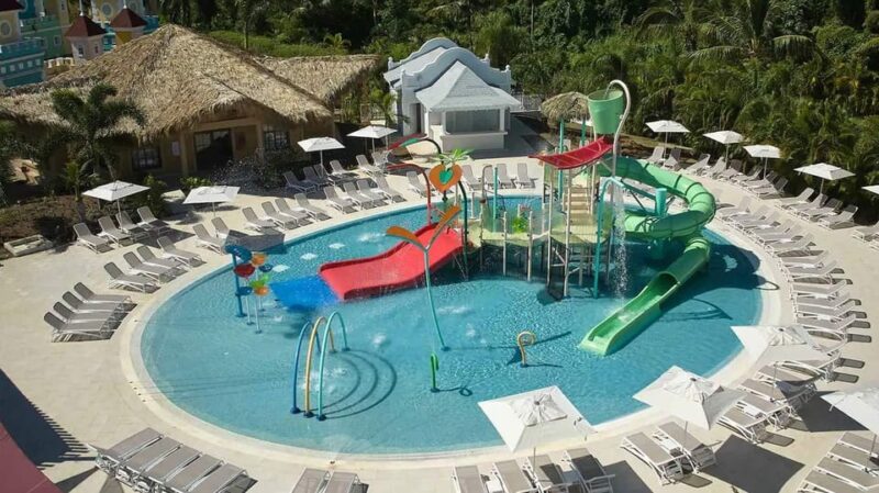 Private Transfer From SDQ to Bahia Principe Esmeralda - Key Points