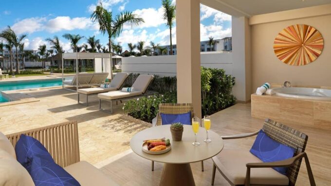 Private Transfer From SDQ to Garden Suites by Melia - Pickup Procedure