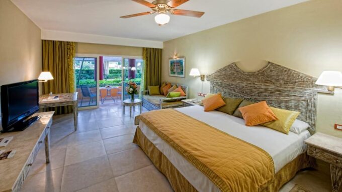 Private Transfer From SDQ to Iberostar Dominicana - Contact Information