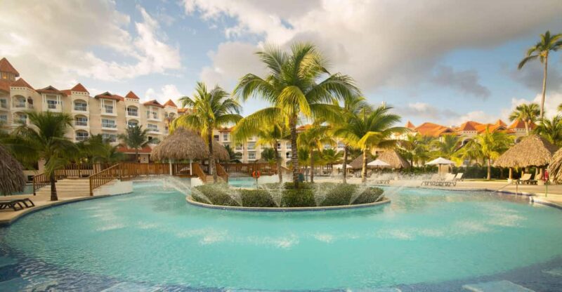 Private Transfer From SDQ to Occidental Caribe - Key Points