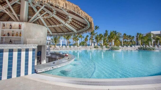Private Transfer From Serenade Punta Cana to SDQ - Free Cancellation Policy