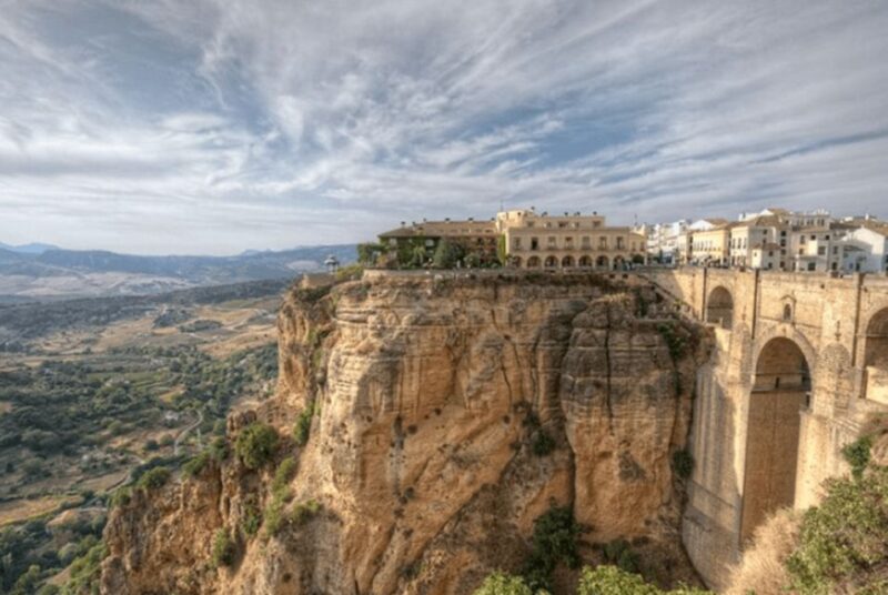 Private Transfer From Sevilla to Granada Stopping in Ronda - Bullfighting and Culinary Delights in Ronda