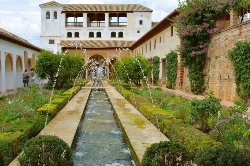 Private Transfer From Seville to Granada - Highlights of the Experience