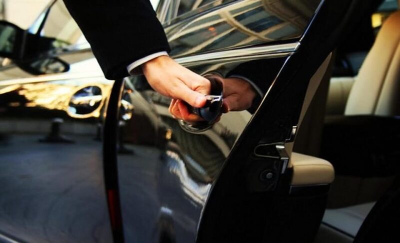 Private Transfer From Shanghai Pudong Airport to City Center - Booking Details