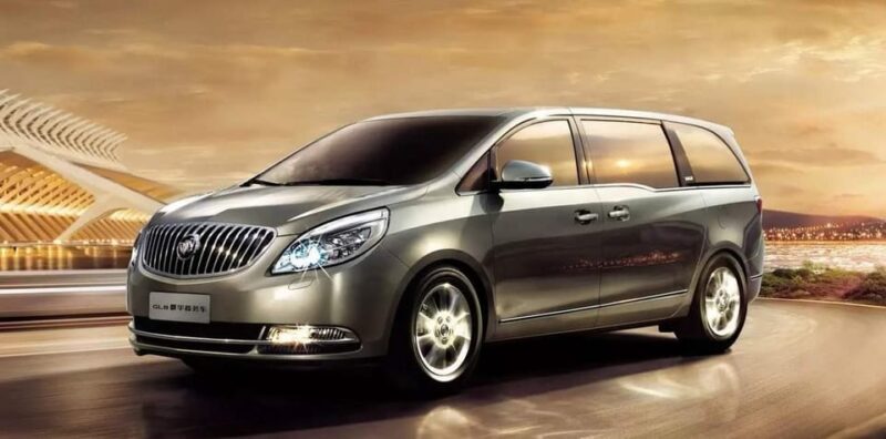 Private Transfer From Shanghai Pudong Airport to City Center - Door-to-Door Service