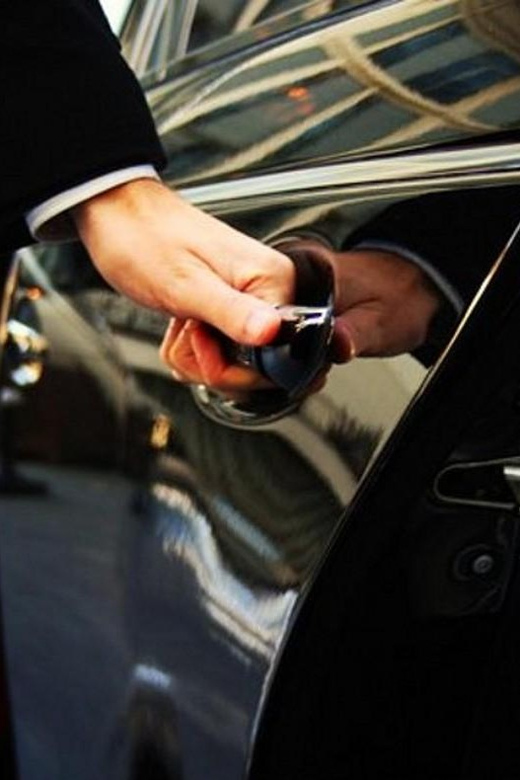 Private Transfer From Shanghai Pudong Airport to City Center - Luggage Capacity