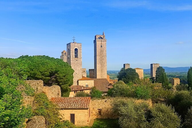 PRIVATE TRANSFER From Siena to Florence With Stop in S Gimignano & Monteriggioni - Group Size and Duration