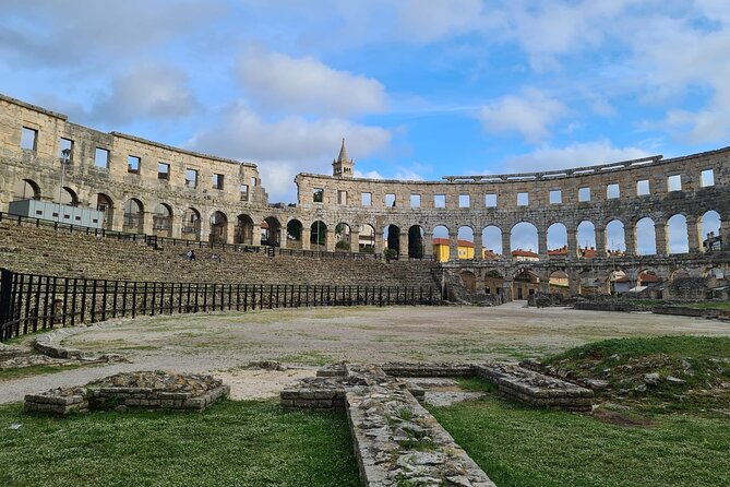 Private Transfer From Split Croatia Airport to Hotel - Booking Process