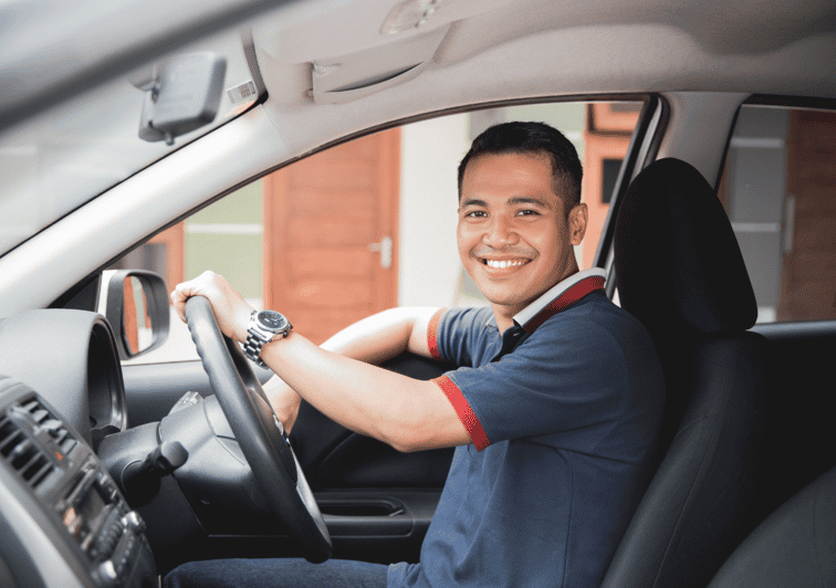 Private Transfer From TAN SON NHAT Airport to CAN THO - Professional Drivers and Local Insights