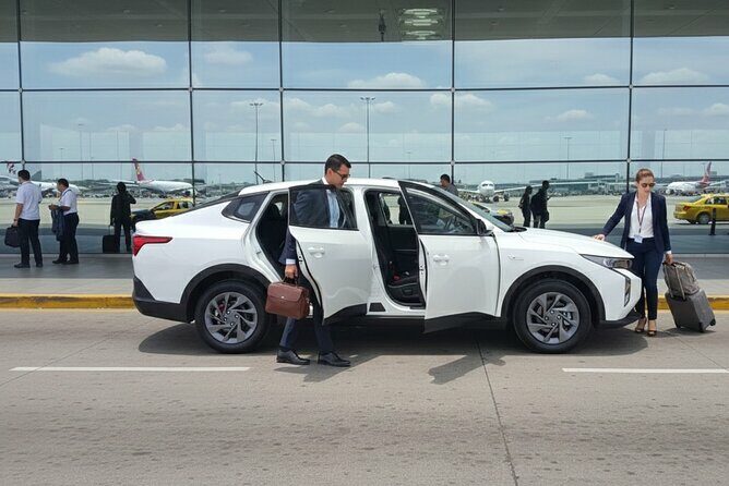Private transfer from the CD de merida to the airport of merida - Key Points