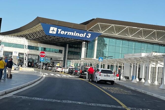 Private Transfer From the Port of Civitavecchia to Rome - Accessibility and Seating