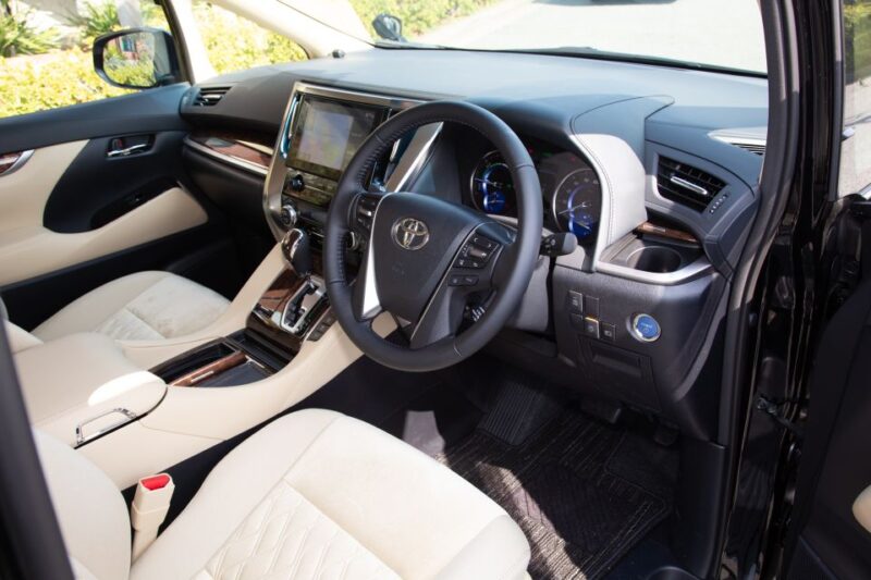 Private Transfer: From Tokyo 23 Wards to Narita Airport NRT - Key Points