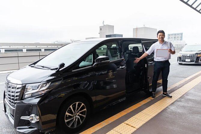 Private Transfer From Tokyo Haneda Airport (Hnd) to Yokohama Port - Vehicle Specifications