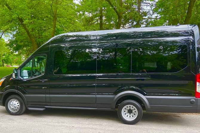 Private Transfer From Toronto Pearson Airport to Toronto - Destination Information