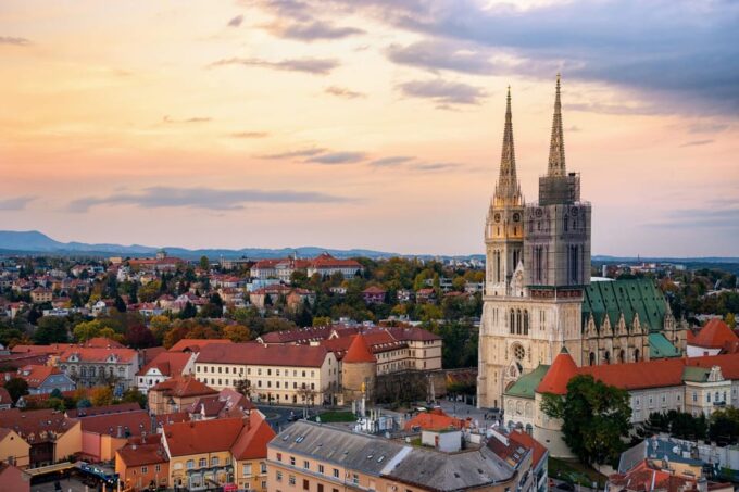Private Transfer From Trogir/Split to Zagreb via Plitvice - Baggage Handling and Comfort