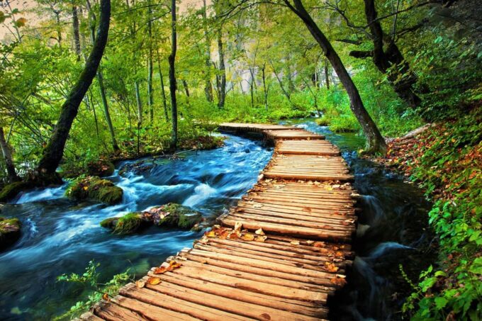 Private Transfer From Trogir/Split to Zagreb via Plitvice - Exploring Plitvice Lakes National Park