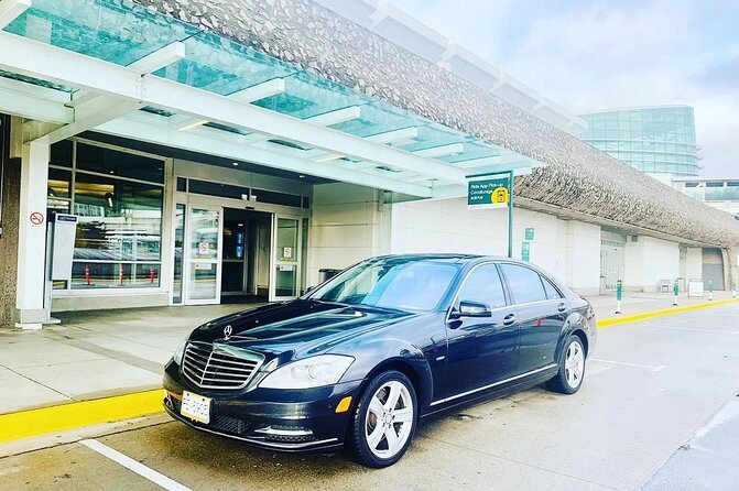 Private Transfer From Vancouver Airport to Downtown Vancouver - Service Amenities