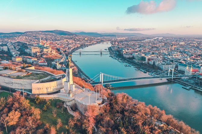 Private Transfer From Venice to Budapest With 2h Sightseeing - Pickup and Drop-off Details
