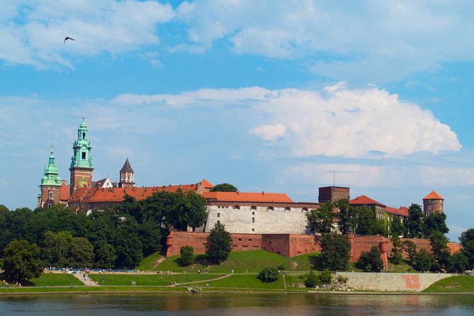 Private Transfer From Warsaw to Krakow Private Driver Service - Group Accommodation