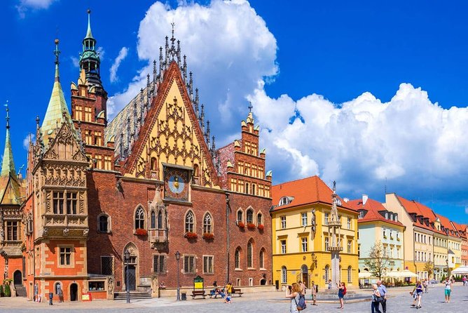 Private Transfer From Wroclaw (Wro) Airport to Wroclaw City Centre - Customer Reviews