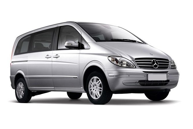 Private Transfer From Zvartnots International Airport to the Hotels of Yerevan - Pickup and Drop-off Logistics