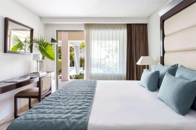 Private Transfer Garden S. by Melia to Punta Cana Airport - Customizable Options