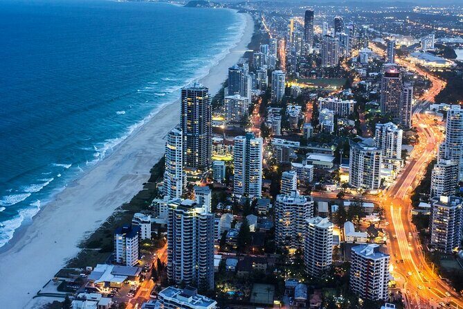 Private Transfer Gold Coast Airport OOL to City Centre/Brisbane - Comfort and Convenience During Your Ride