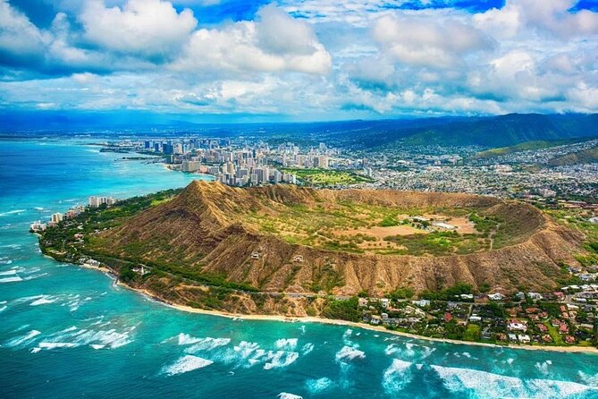 Private Transfer: Honolulu to Honolulu Airport HNL in Sedan Car - Affordable Pricing and Cancellation Policy