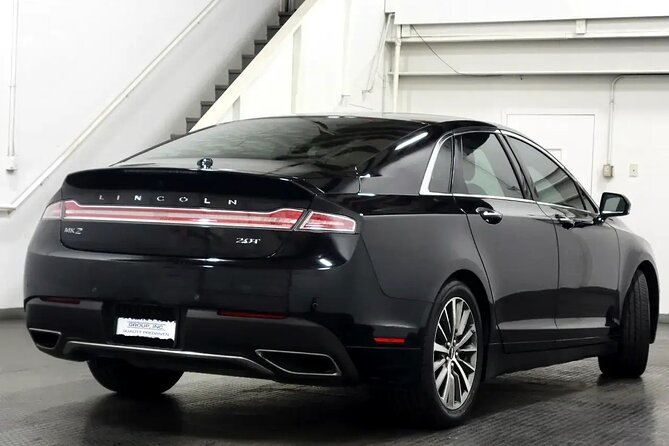 Private Transfer HOUston Airport HOU - IAH to HOUston City by Car - Pickup and Drop-off