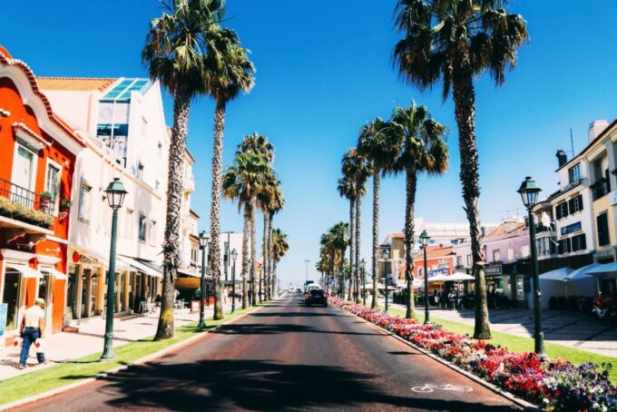 Private Transfer in Lisbon to Cascais/Sintra/Caparica - Pricing and Booking