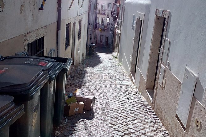 Private Transfer Inside Lisbon(3pax) - Pickup Details