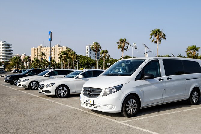 Private Transfer: Larnaca Airport to Larnaca District 1-14 Pax - Vehicle and Capacity