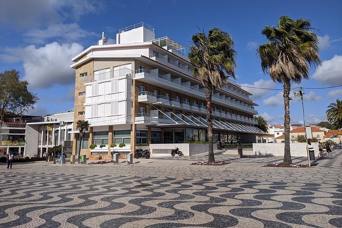 Private Transfer: Lisbon Airport to Sintra,Cascais and Estoril - Pricing and Cancellation Policy