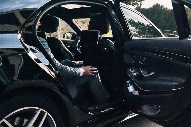 Private Transfer: Madrid to Madrid Airport MAD in Business Car - Customer Reviews and Feedback