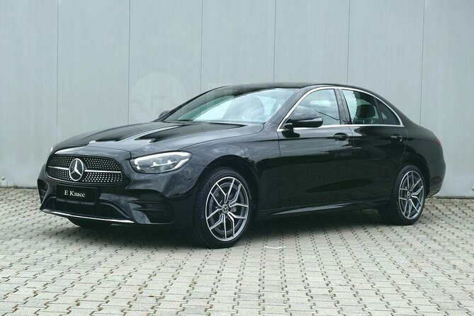 Private Transfer: Madrid to Madrid Airport MAD in Business Car - Vehicle Options