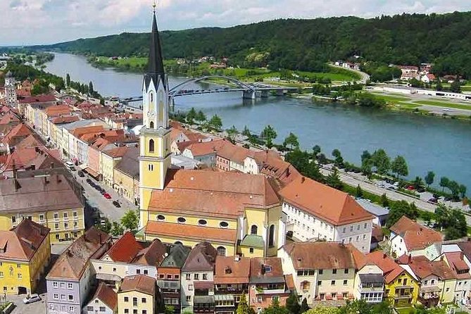 Private Transfer: Munich City to Cruise Port Passau in Luxury Van - Customer Testimonials