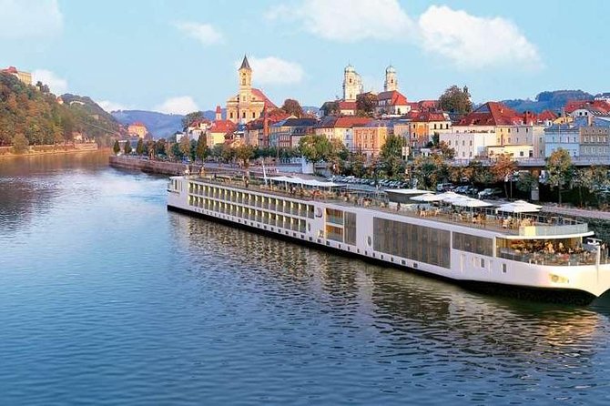 Private Transfer: Munich City to Cruise Port Passau in Luxury Van - Since You Asked