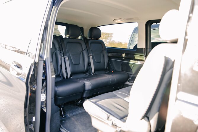 Private Transfer Paris - Booking and Confirmation Details