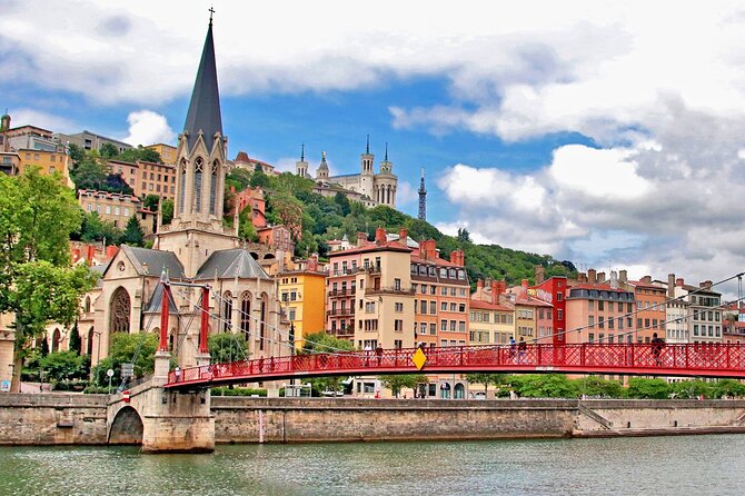 Private Transfer: Port of LYON to Lyon Airport LYS in Luxury Van - Booking Information