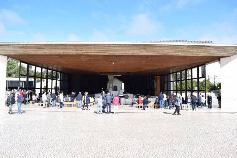 Private Transfer Porto > Lisbon With Stop Coimbra & Fatima - Tour Stops: Coimbra and Fatima