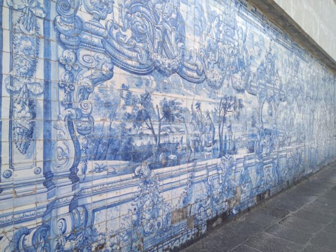 Private Transfer Porto To/From Lisbon + Attractions Stops - Route Options